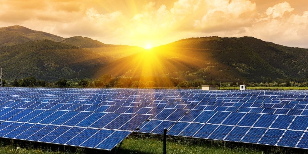 Brasil está entre os maiores em capacidade instalada de energia solar; veja o top 10. (Imagem: reprodução)
