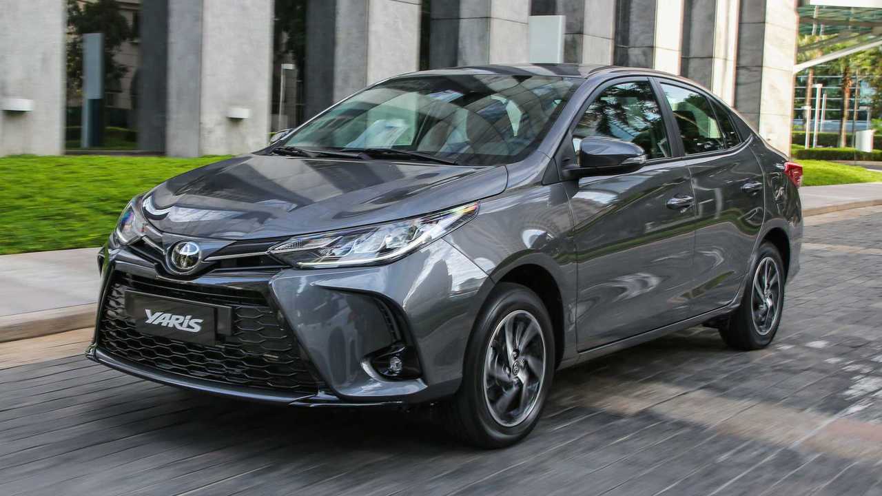 Toyota yaris - Yaris cross - mini suv - suv compacto