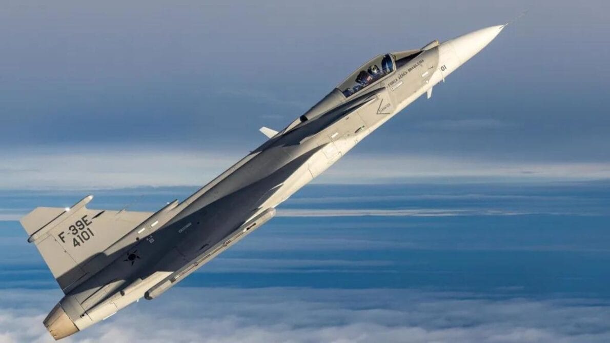 Brasil desenvolverá caça de 6ª geração: Caça supersônico em parceria com a Saab?