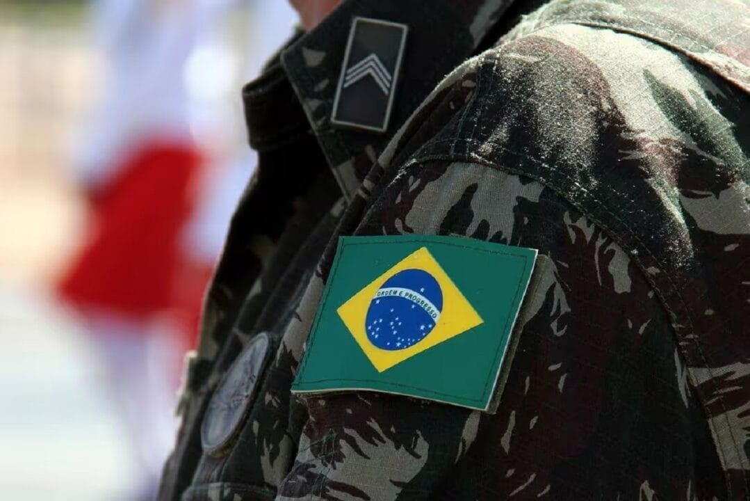 Exército brasileiro abre inscrições sem concurso com salários de R$ 8 mil e carga horária de 40 horas por semana!