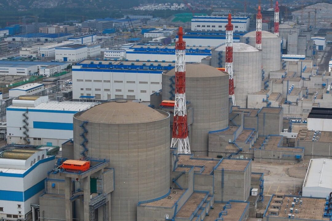 Energia - Energia nuclear - energia renovável - China - petroquímica