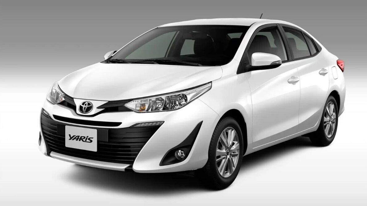 Receita Federal realiza leilão com Toyota Yaris a partir de R$ 14.577; veja detalhes do evento e como participar da oferta.