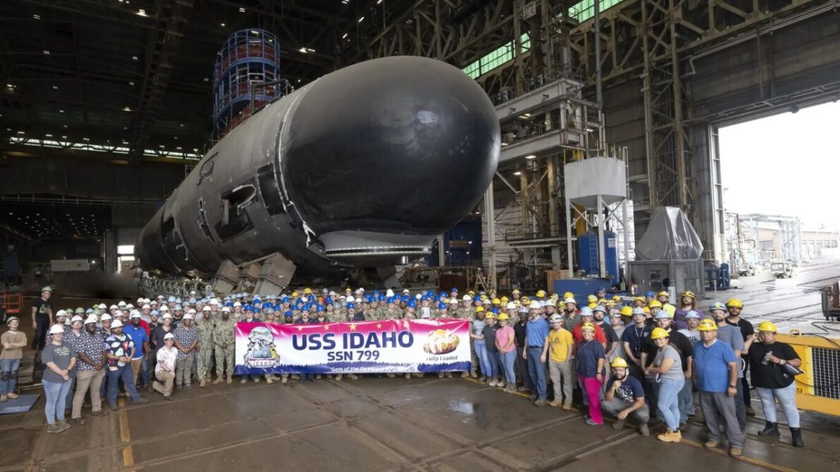 Marinha dos EUA acaba de lançar o USS IDAHO, novo submarino nuclear da classe Virgínia