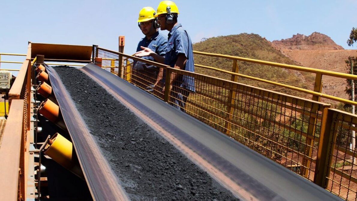 Mineração Morro do Ipê abre diversas vagas de emprego em MG com salários podendo chegar a R$10 mil; Confira abaixo algumas oportunidades