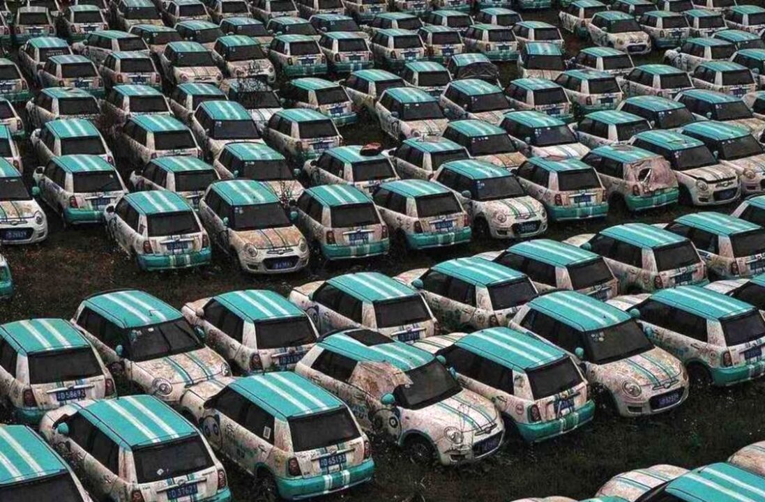 Devido ao abandono e cemitério de carros elétricos na China, cresce esquema de 'importação cinza' para permitir a entrada de carros elétricos usados ​​e potencialmente perigosos