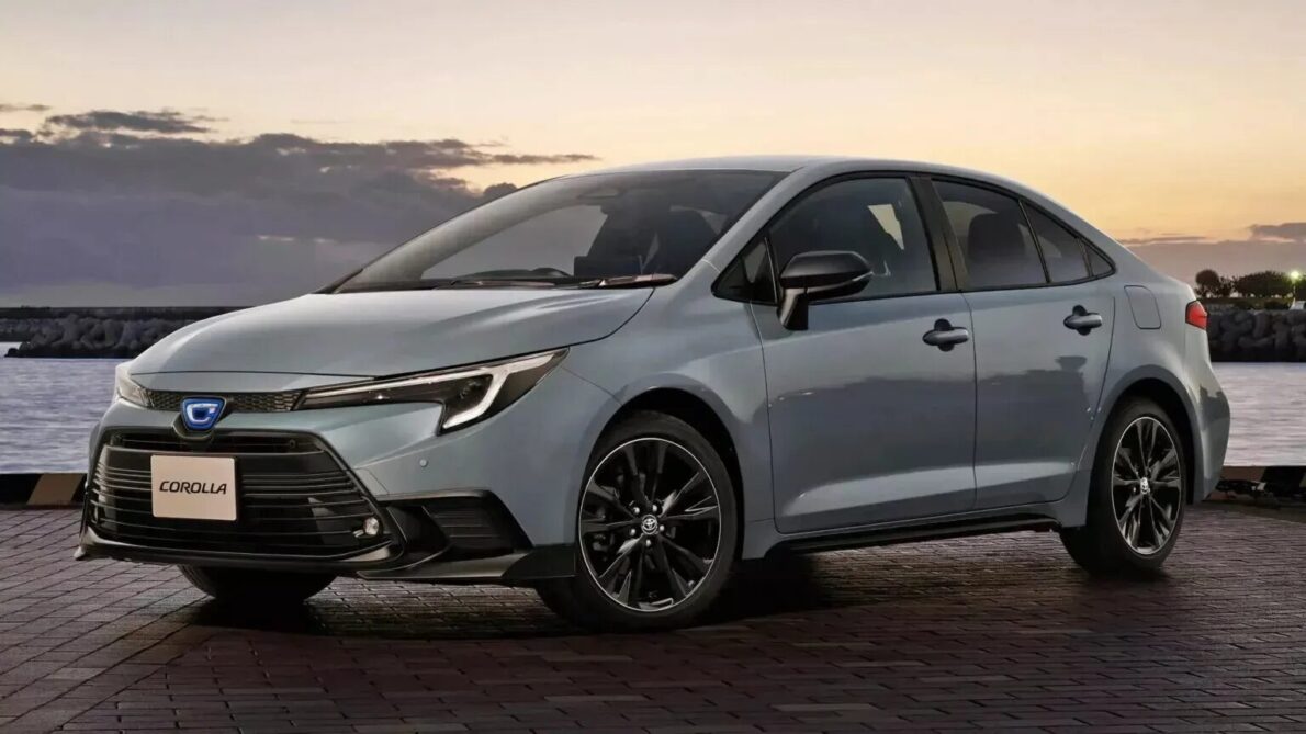 Em queda livre! Toyota terá que inovar para não ver Corolla perder supremacia no Brasil e sumir das garagens dos amantes de automóveis. (Imagem: reprodução)