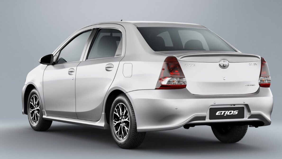 Toyota Etios: análise completa do compacto japonês com foco em design, mecânica e pontos fortes e fracos do carro (2013-2021).