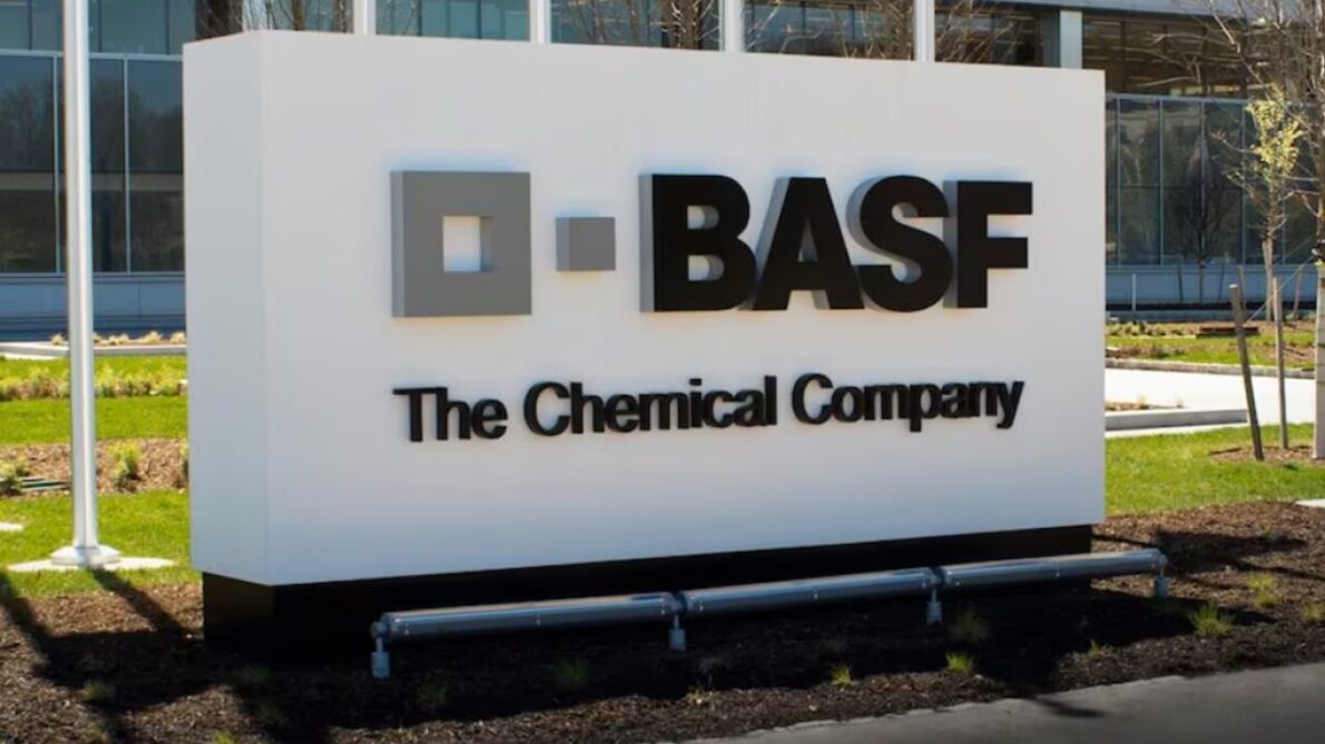 Multinacional BASF abre vagas de emprego para diversos perfis e cargos, reforçando sua posição como líder mundial em produtos químicos.