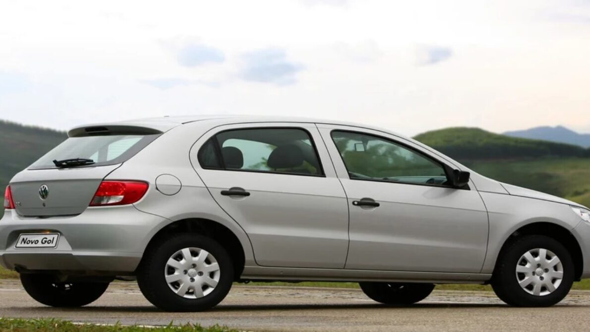 Volkswagen Gol 2010 G5 1.0: durabilidade e confiabilidade em um carro compacto que ainda conquista motoristas brasileiros.