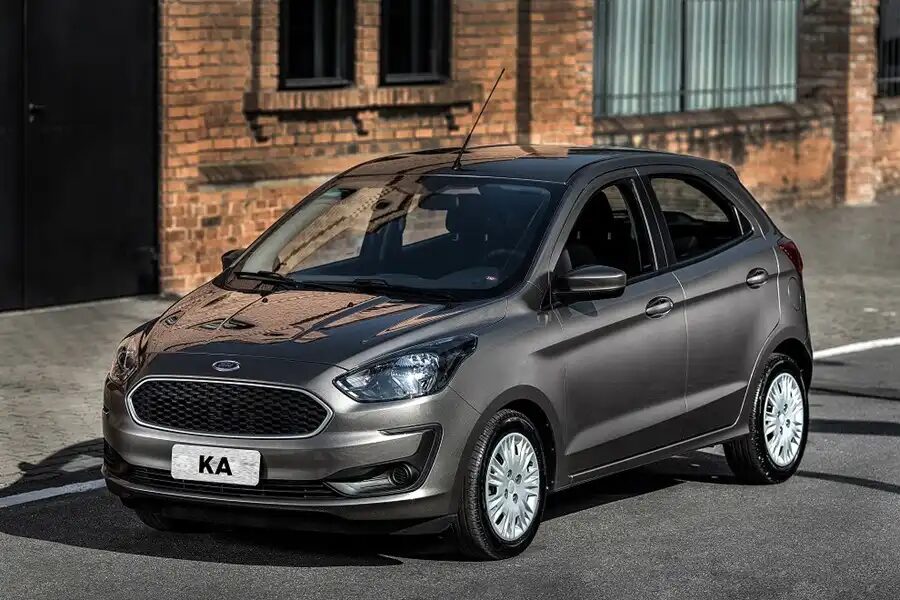 Ford Ka surpreende motoristas com preços a partir de R$ 35 mil, oferecendo economia e eficiência. Será essa a escolha ideal para você?