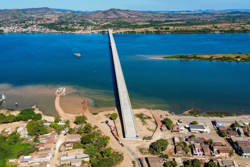 Ponte de R$ 200 milhões sobre o Rio Araguaia promete revolucionar a Região Norte. (Imagem: Roni Moreira / Ag. Pará)