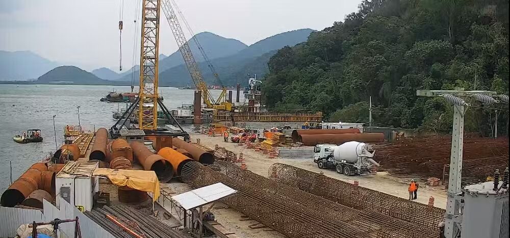 Obra da ponte de Guaratuba — Foto: Reprodução