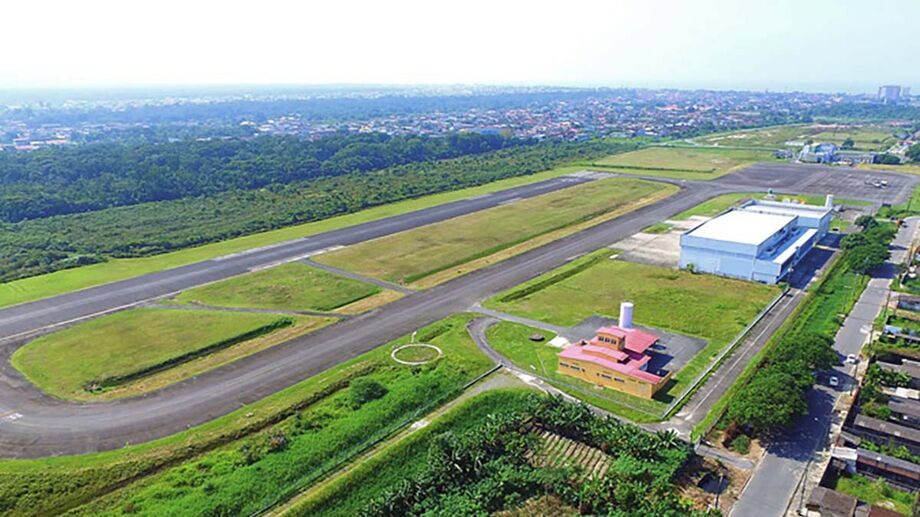 O aeródromo de Itanhaém tem capacidade para receber aviões para 100 passageiros. (Foto: Divulgação/PMI)