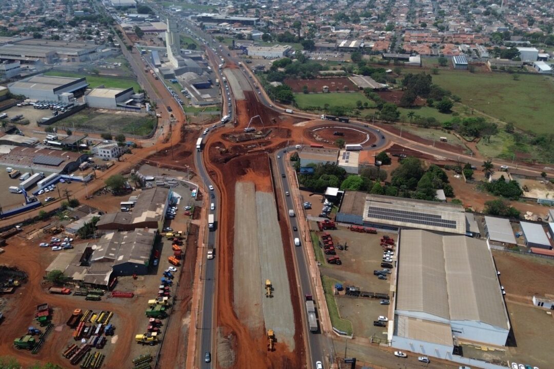 Novo viaduto de Londrina na BR-369 começa a tomar forma
Foto: DER