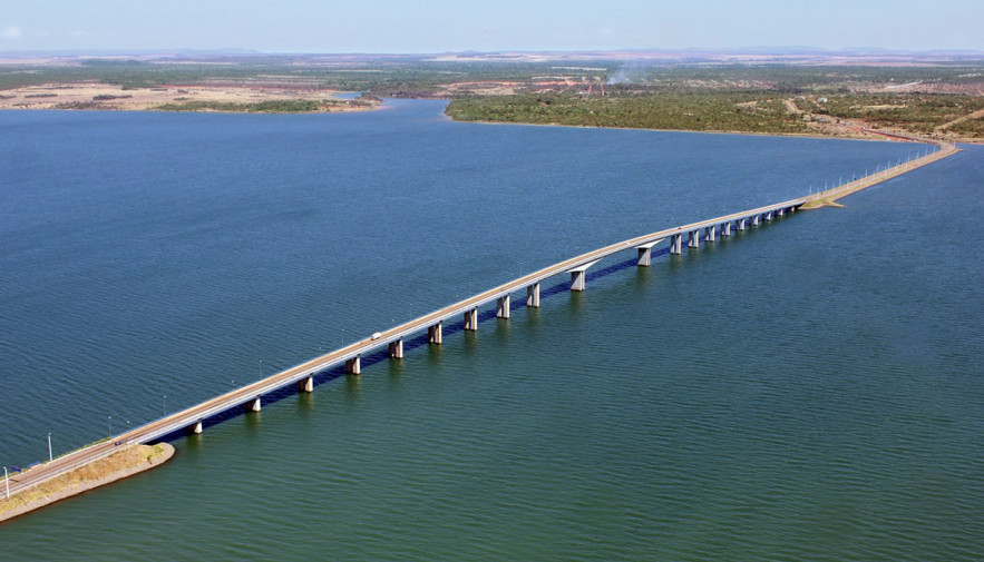 ponte do Lago de Palmas