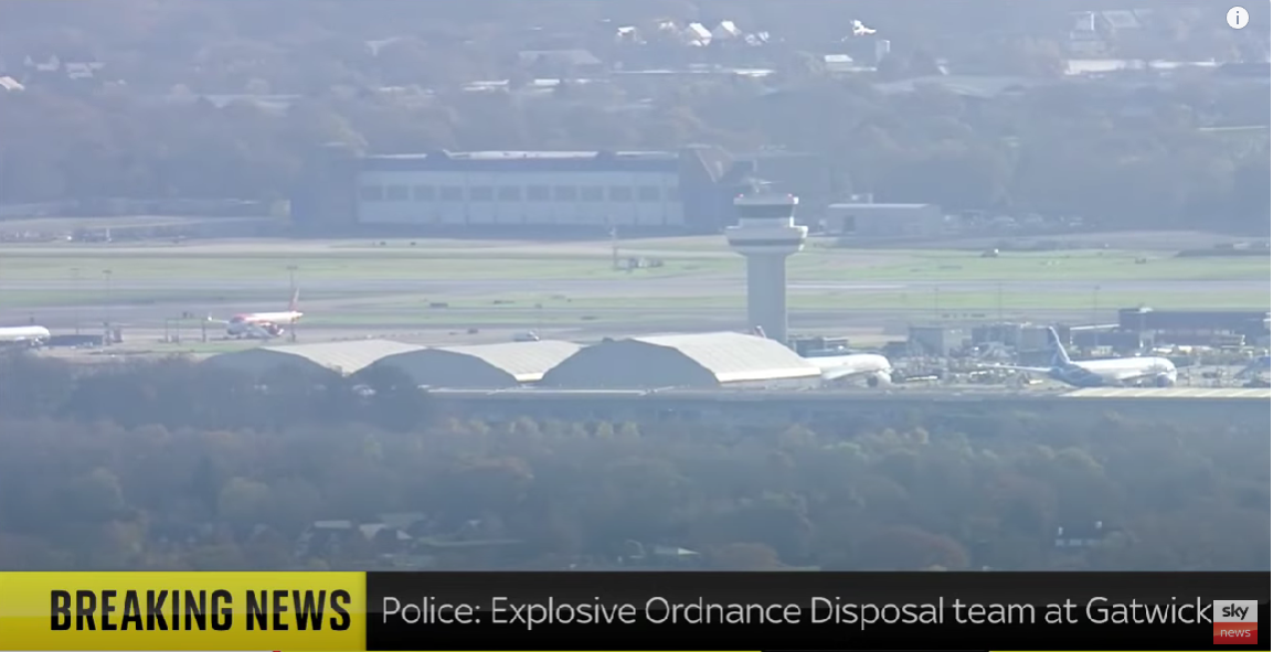 Caos no aeroporto em Londres: evacuação emergencial em Gatwick trava voos e deixa milhares de passageiros no frio