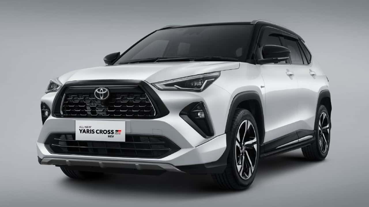 Toyota lança Yaris Cross Hybrid Flex com motor nacional e tecnologia avançada, produzindo peças localmente para atender ao mercado brasileiro. (Imagem/ Divulgação)