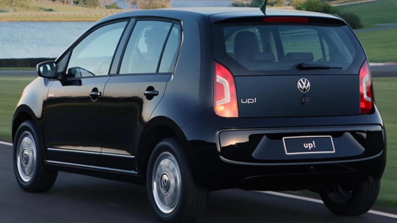 O Volkswagen Up! Black 1.0 oferece desempenho eficiente, baixo consumo de combustível e praticidade em um carro compacto e econômico.