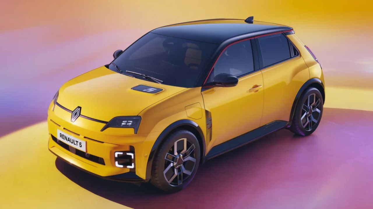 Renault 5: O elétrico que dominou vendas na França, mas um bug simples o deixou imobilizado e frustrou motoristas