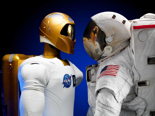 Robôs sociais, Astronautas, Solidão dos astronautas, robôs
