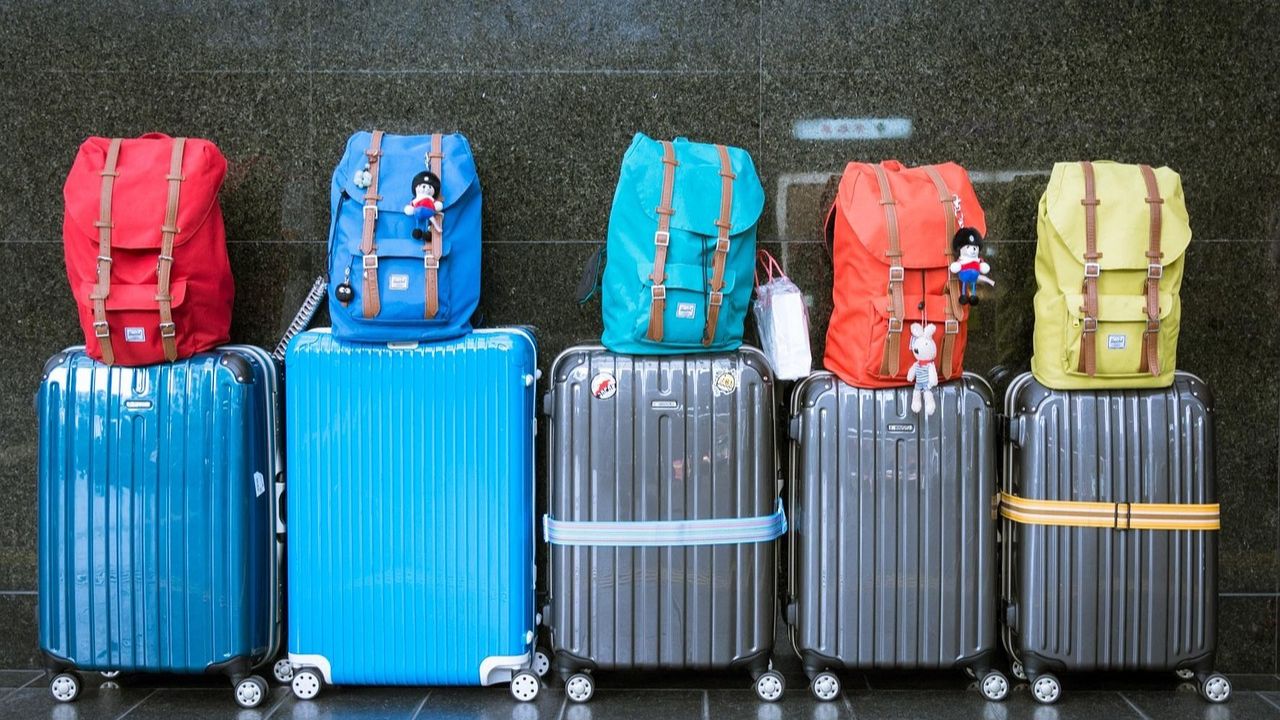 A nova regra para bagagem de mão em voos nacionais está causando alvoroço nos aeroportos, entenda o que mudou e como evitar problemas