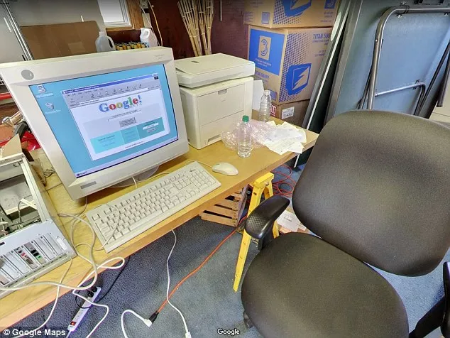 Depois que o Google foi criado esse lugar mudou totalmente e ficou irreconhecível