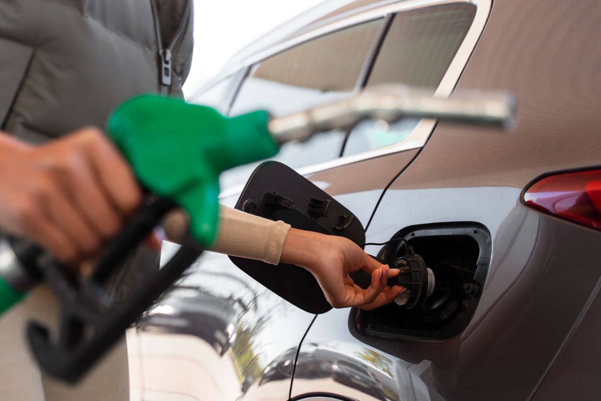 Descubra se o seu carro está gastando demais aprenda a calcular o consumo real