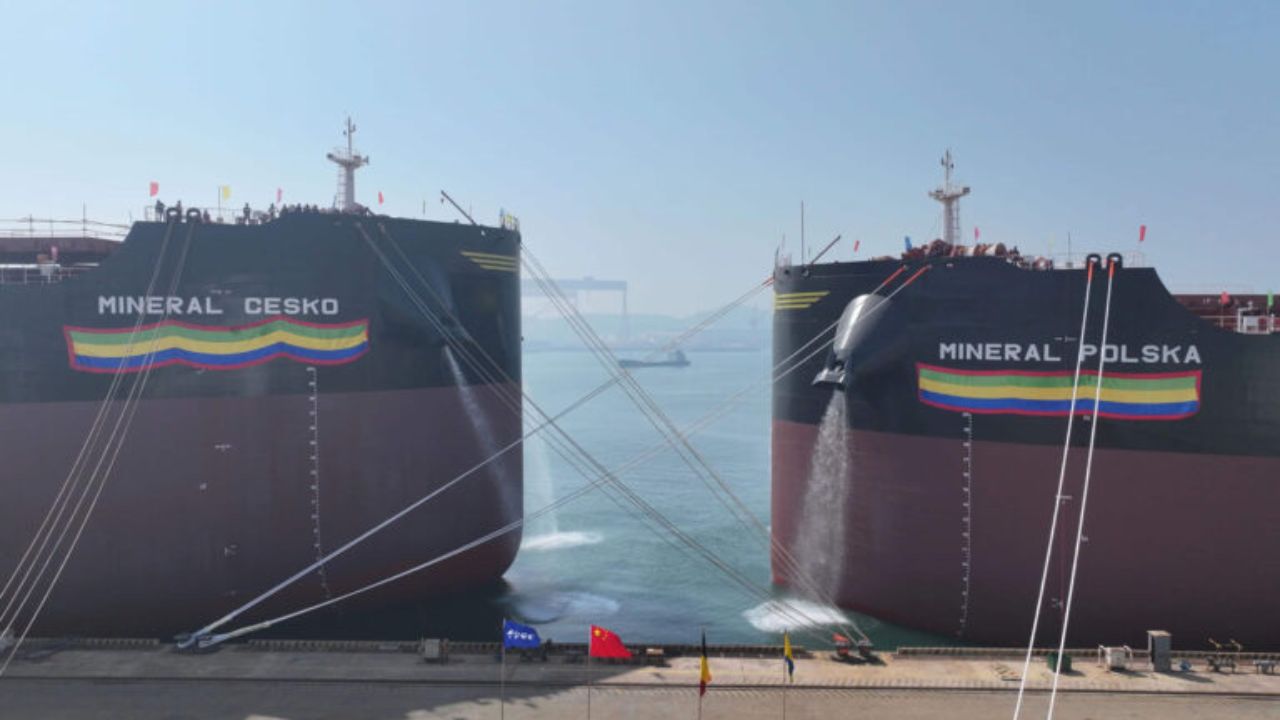 China: CMB.TECH celebra dupla nomeação de navios graneleiros movidos a amônia