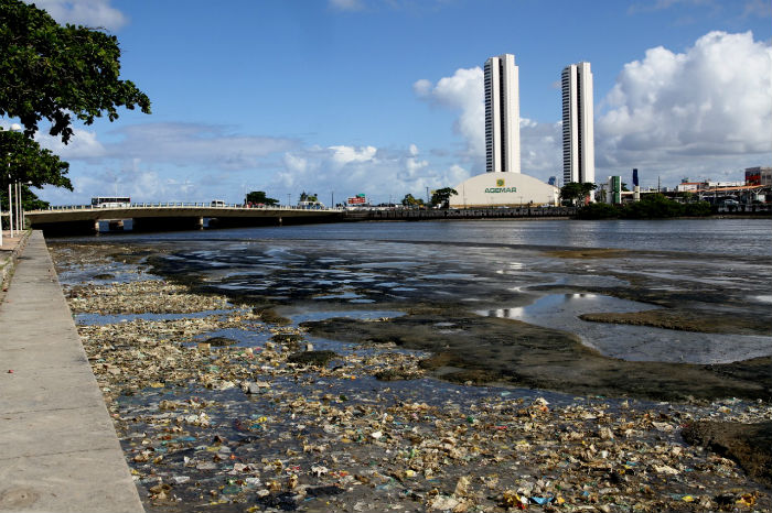 Metrópole brasileira pode sofrer um colapso na saúde pública por causa da poluição química oculta em seu rio