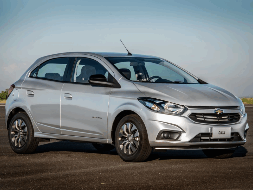 Os 5 melhores carros para aprender a dirigir no Brasil 
