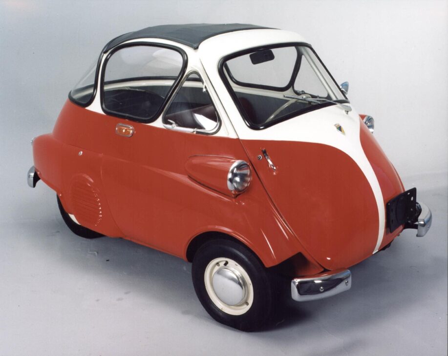Qual o primeiro carro fabricado em solo brasileiro 🇧🇷 Não VWFord! Conheça a história da pioneira Romi-Isetta de 1956. 