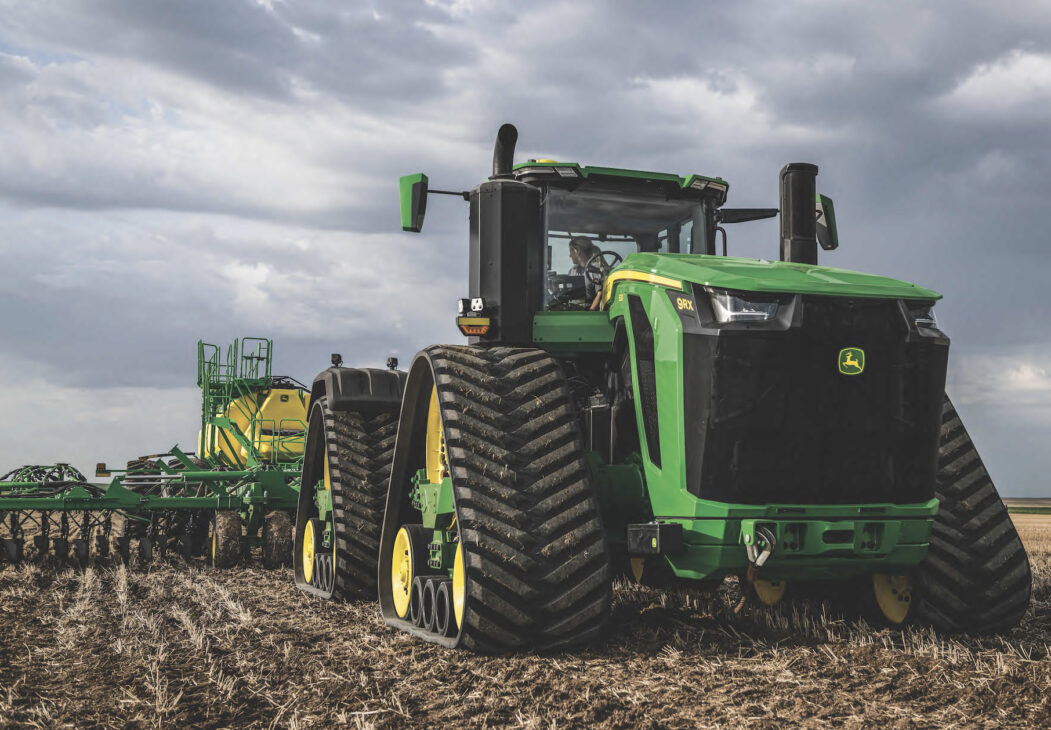 Tratores da John Deere Entenda por que a gigante do agro enfrenta a revolta de agricultores. Coleta de dados e monopólio de reparos geram controvérsia e processos