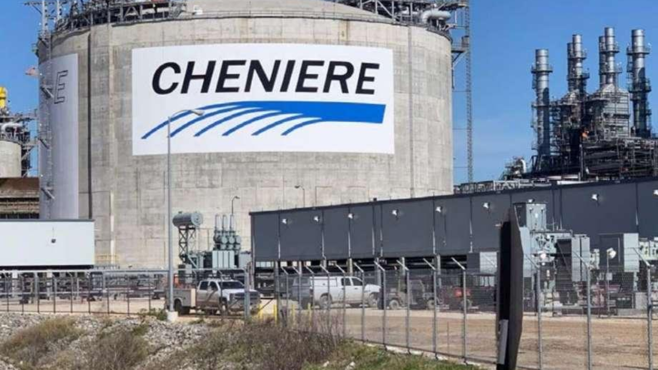 Acordo de 15 anos com empresa canadense reforça a liderança da Cheniere no mercado global de gás natural e viabiliza expansão da unidade em Sabine Pass.