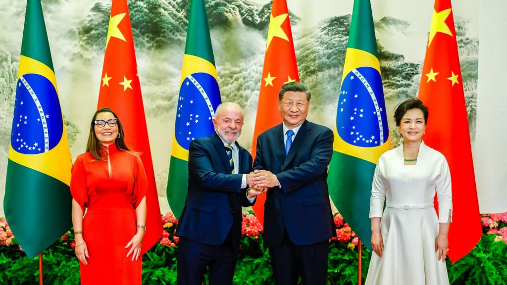 Visita presidencial foi marcada por cooperação entre países e acordos bilionários para investimento no Brasil (Imagem: Ricardo Stuckert/PR)