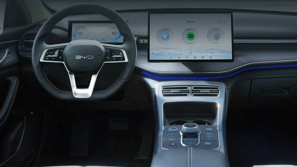 Por que o BYD King L está transformando o mercado de carros elétricos no Brasil