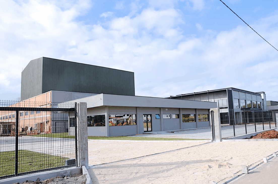 Araucária lidera o Paraná como maior polo industrial, com bilhões em investimentos e geração de milhares de empregos. Descubra os segredos do crescimento.