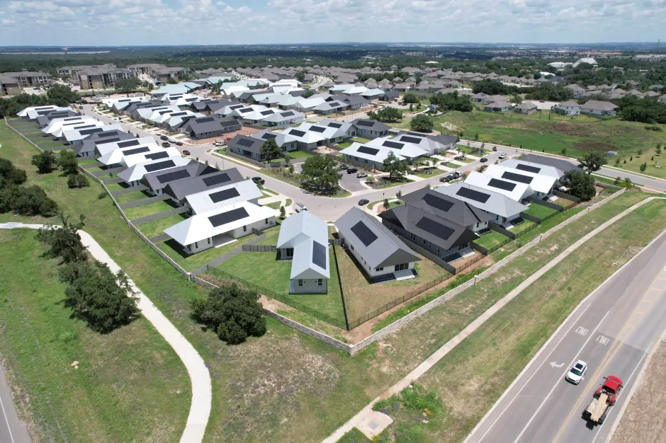A máquina que imprime 200 casas por semana com concreto 3D promete revolucionar moradias rápidas, acessíveis e sustentáveis no mundo todo.