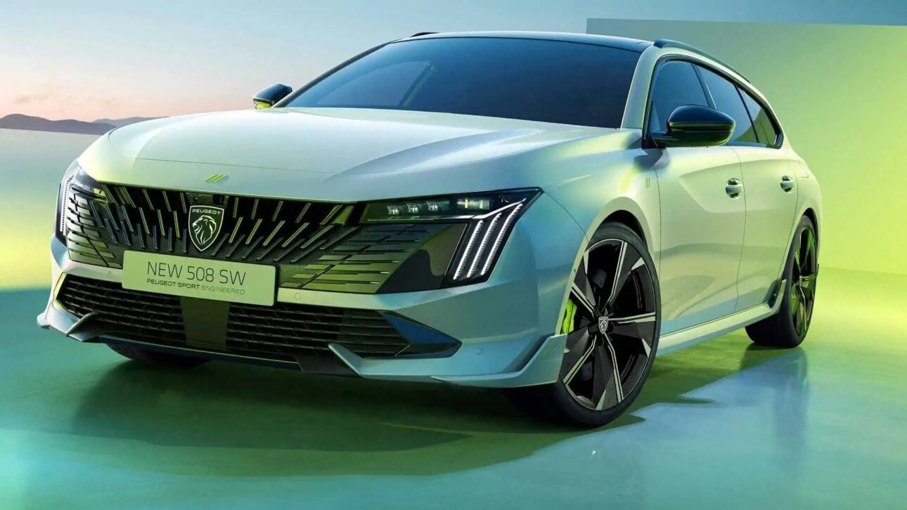 Peugeot encerra a produção do 508 e deixa o segmento de sedãs, apostando no futuro dos SUVs e da eletrificação dos veículos.