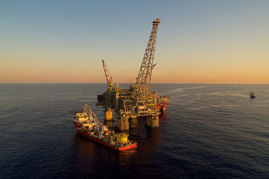 A aposta bilionária da Shell que redesenhou um projeto de petróleo e gás e garantiu a produção de 120 mil barris/dia no Brasil