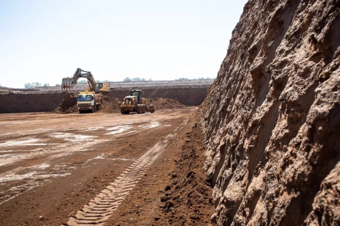 A australiana St. George compra por US$ 21 milhões projeto de nióbio e terras raras em Araxá e vira a nova aposta em minerais críticos no Brasil
