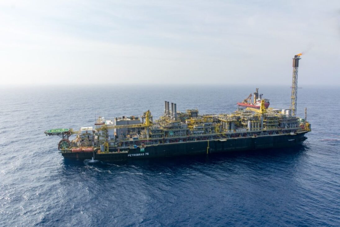 A ressurreição de um campo de petróleo, como a injeção de CO2 no fundo do mar aumenta a produção de óleo e ainda ajuda a combater o aquecimento global
