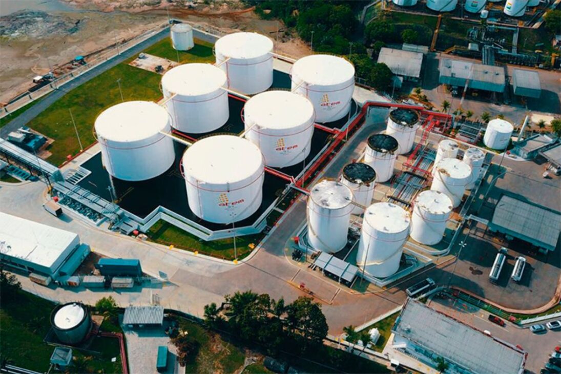 A venda da Petrobras por US$ 257 milhões pela Refinaria da Amazônia para grupo privado que gerou uma crise de preços para os consumidores