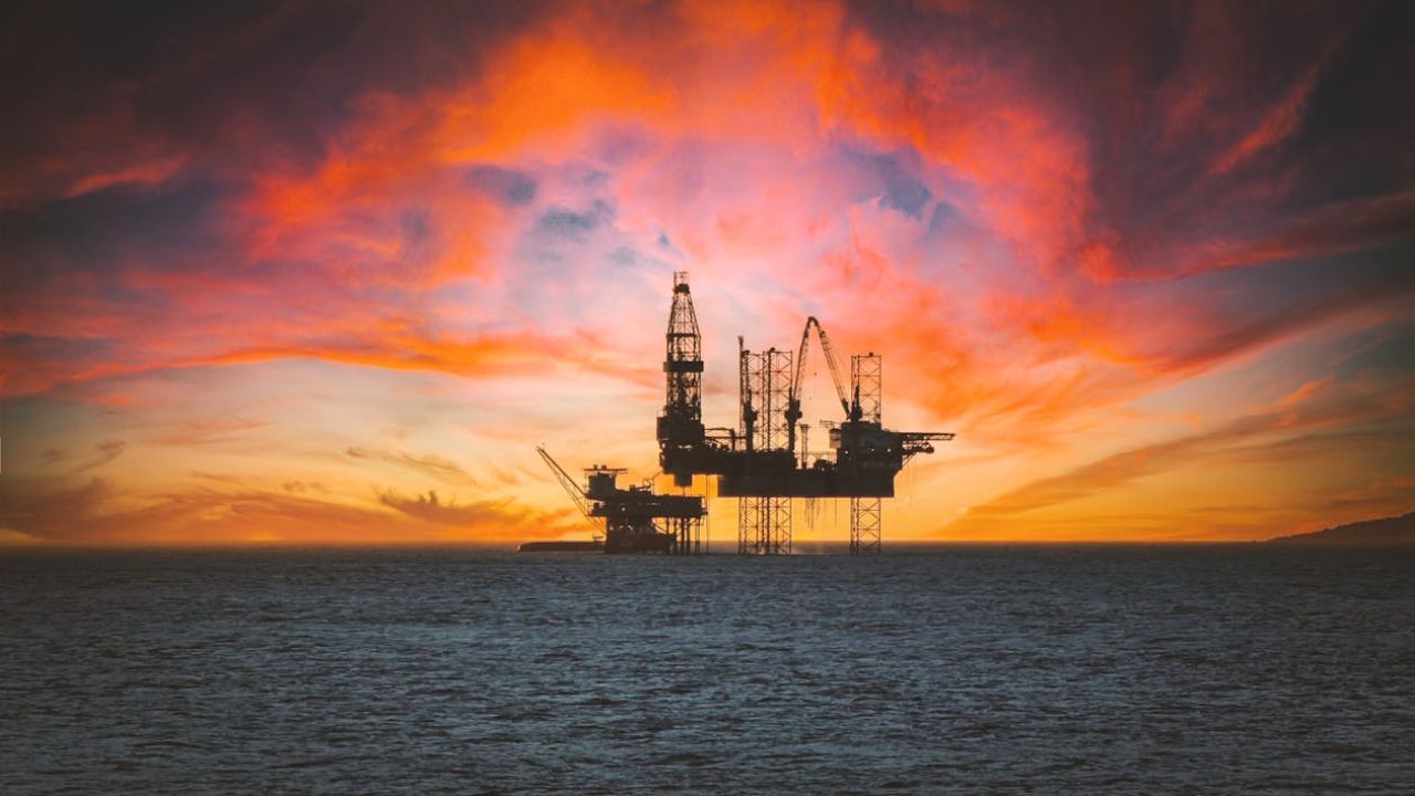 ANP marca julho para concluir revisão de critérios do preço de referência do petróleo