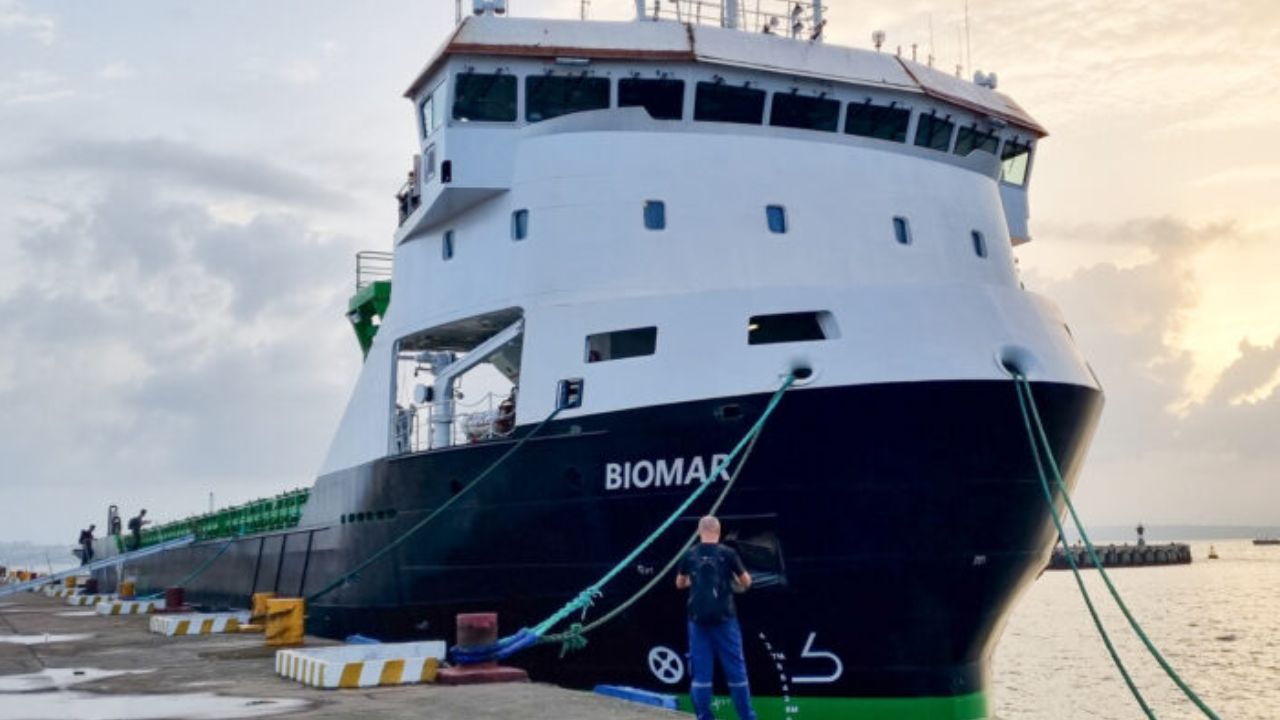 AtoB@C Shipping expande frota com sétimo navio híbrido plug-in