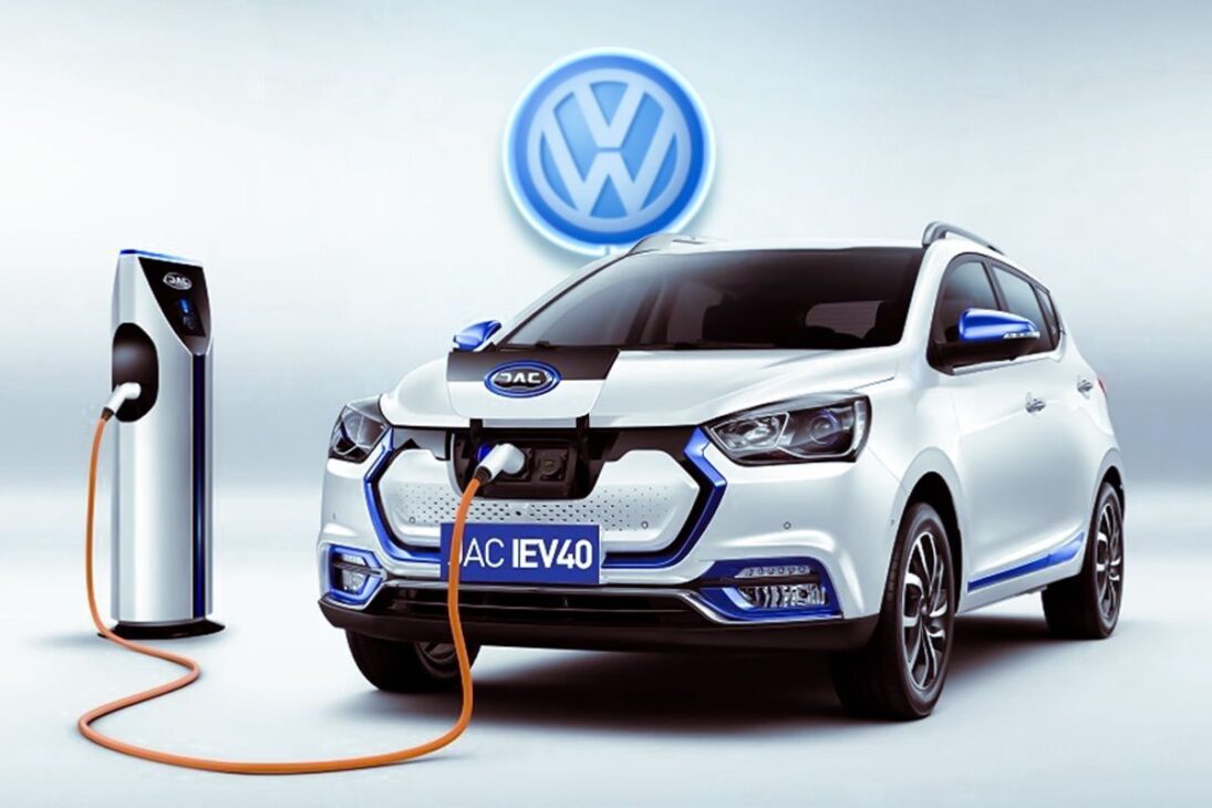A trajetória da JAC Motors no Brasil é uma história de resiliência e reinvenção. A marca desembarcou no país com uma forte campanha de marketing estrelada pelo apresentador Fausto Silva, o que lhe rendeu o apelido de "montadora do Faustão". No entanto, essa estratégia agressiva não impediu que a empresa enfrentasse ceticismo e uma imagem controversa em seus primeiros anos. Hoje, a marca busca redefinir sua posição com foco em elétricos e uma nova picape média.