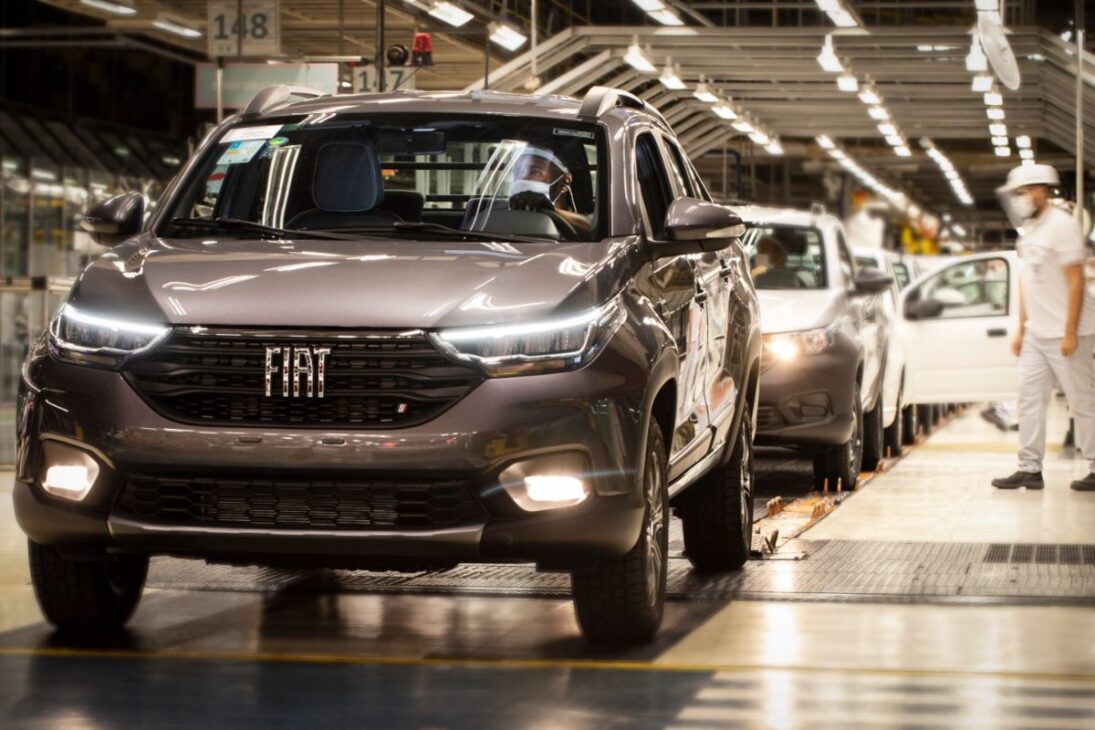 Essa cidade brasileira se tornou a sede do maior complexo industrial da Stellantis no mundo, produzindo 1 carro por minuto