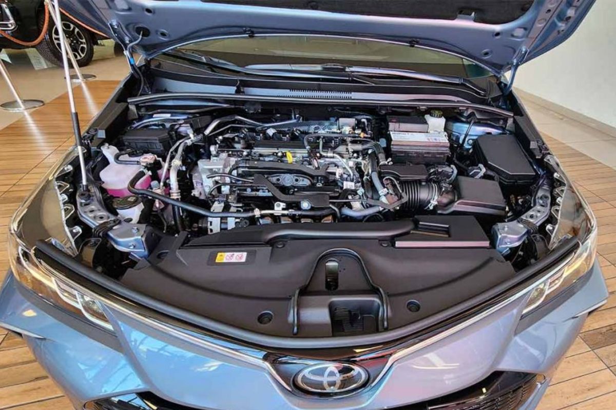 Este Corolla saiu de linha em 2024 e virou um órfão cobiçado, com o motor 2.0 mais potente da sua geração