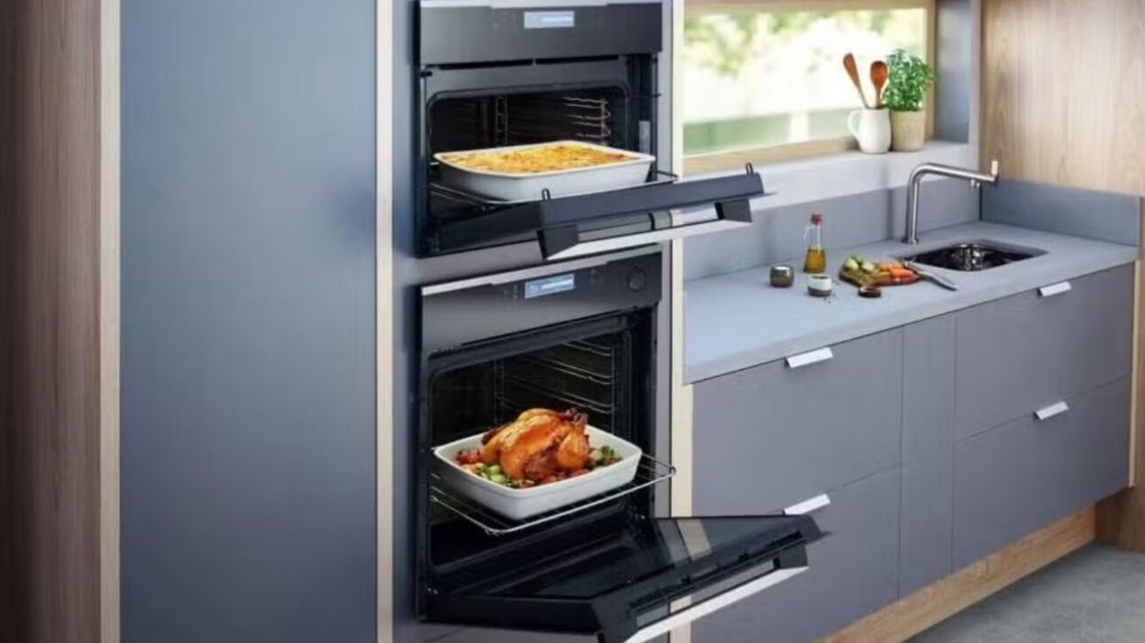 Forno multifuncional vira o novo queridinho da cozinha e ameaça aposentar a airfryer com mais funções, espaço e economia no preparo dos pratos.