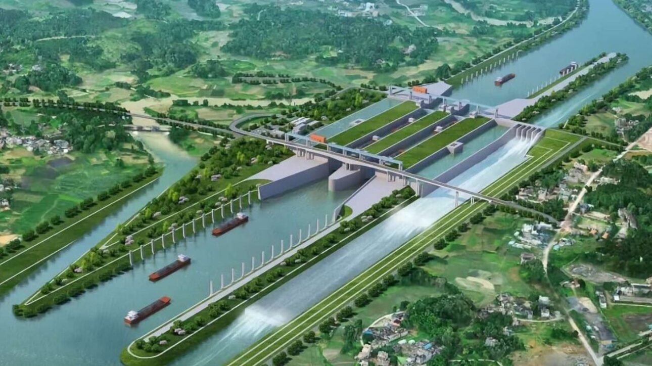 China constrói megacanal de 134 km para conectar o interior ao mar e impulsionar seu domínio no comércio mundial. Entenda a estratégia e impactos.