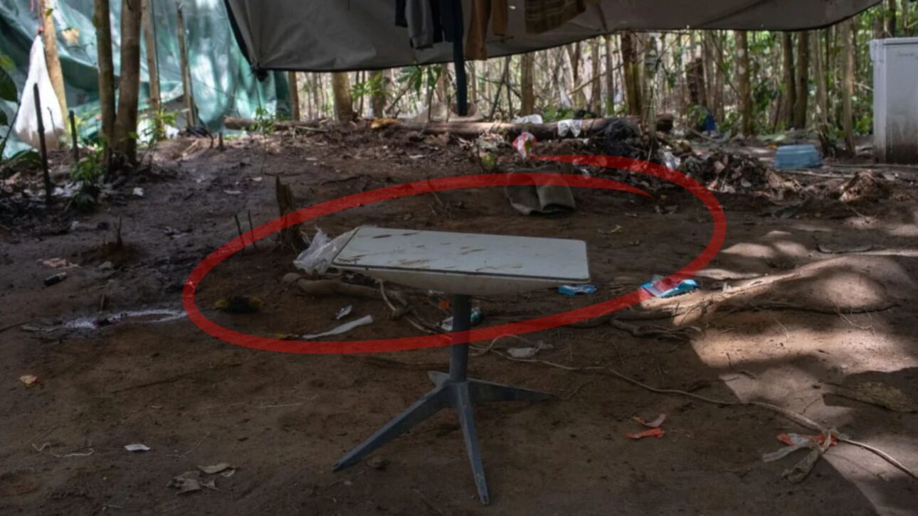 Antena Starlink apreendida em garimpo na Terra Yanomami. Foto: Bruno Mancinelle/Casa de Governo